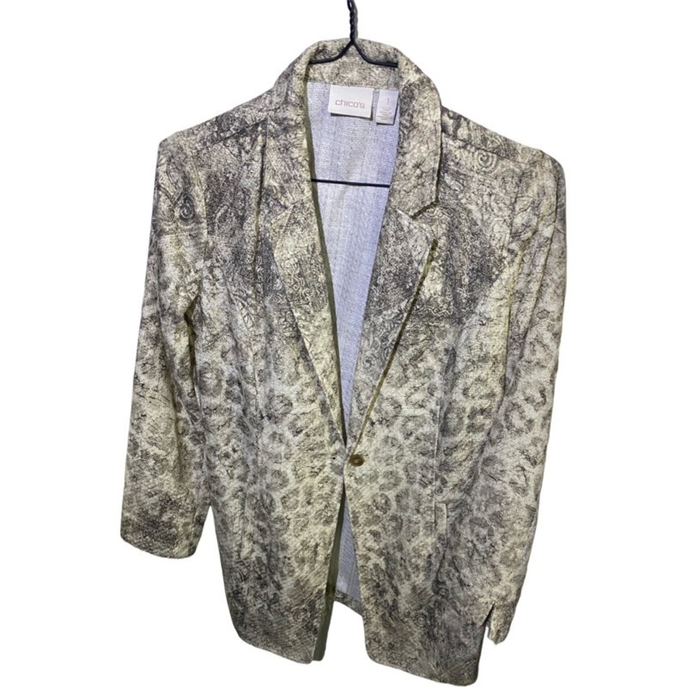 Chico’s leopard coat size 1